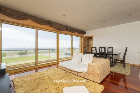 Apartamento T2 Arrendamento em São Félix da Marinha,Vila Nova de Gaia