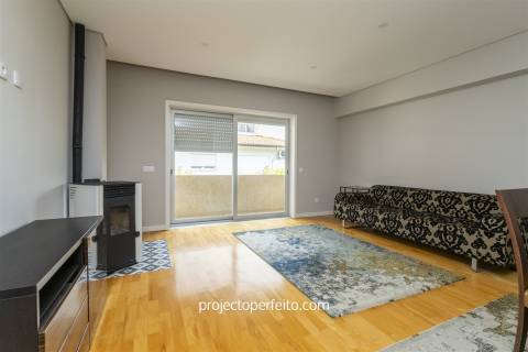 Apartamento T4 Arrendamento em Espinho,Espinho