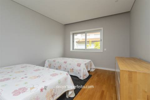 Apartamento T4 Arrendamento em Espinho,Espinho