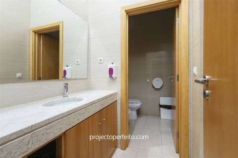 Fábrica/Indústria  Arrendamento em Lourosa,Santa Maria da Feira