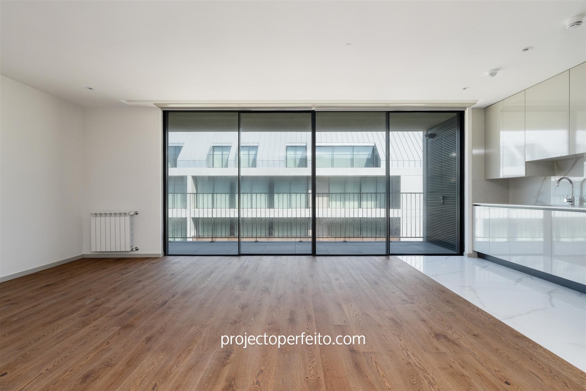 Apartamento T3 Arrendamento em Espinho,Espinho