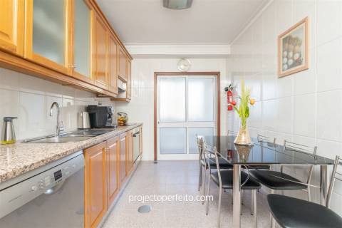 Apartamento T2 Venda em Mafamude e Vilar do Paraíso,Vila Nova de Gaia