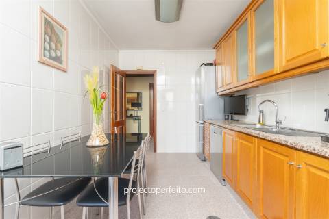 Apartamento T2 Venda em Mafamude e Vilar do Paraíso,Vila Nova de Gaia