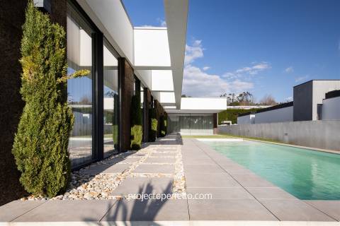 Moradia Isolada T3 Venda em Mozelos,Santa Maria da Feira