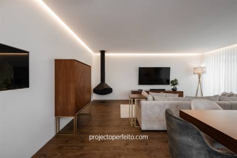 Moradia Isolada T3 Venda em Mozelos,Santa Maria da Feira