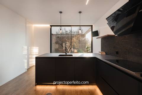 Moradia Isolada T3 Venda em Mozelos,Santa Maria da Feira