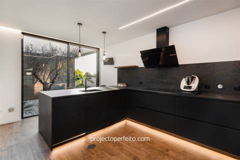 Moradia Isolada T3 Venda em Mozelos,Santa Maria da Feira