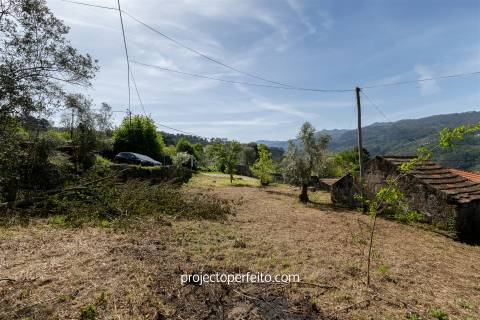 Quintinha T2 Venda em Oliveira do Douro,Cinfães