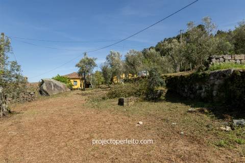 Quintinha T2 Venda em Oliveira do Douro,Cinfães