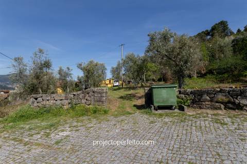 Quintinha T2 Venda em Oliveira do Douro,Cinfães