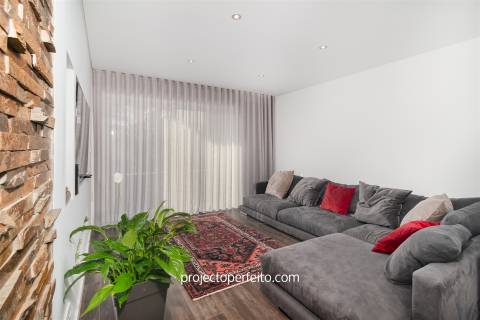 Apartamento T3 Venda em Santa Maria da Feira, Travanca, Sanfins e Espargo,Santa Maria da Feira