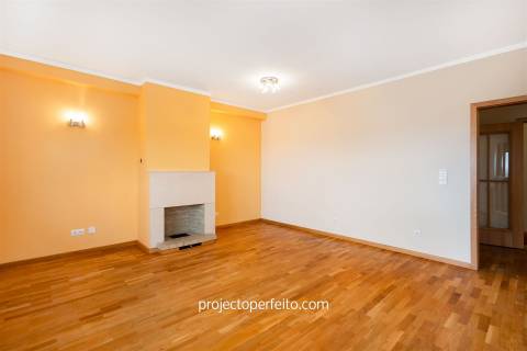 Apartamento T2 Venda em São Félix da Marinha,Vila Nova de Gaia