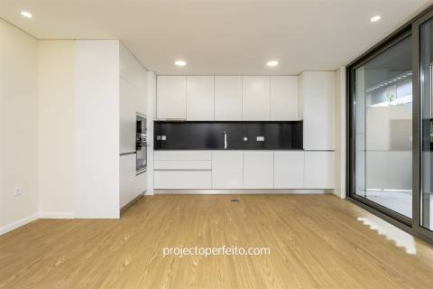 Apartamento T2 Venda em Espinho,Espinho