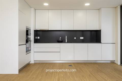 Apartamento T2 Venda em Espinho,Espinho