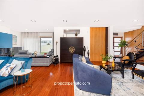 Moradia Isolada T4+1 Venda em Grijó e Sermonde,Vila Nova de Gaia