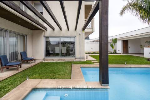 Moradia Isolada T4+1 Venda em Grijó e Sermonde,Vila Nova de Gaia