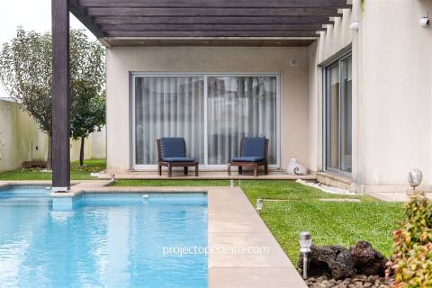 Moradia Isolada T4+1 Venda em Grijó e Sermonde,Vila Nova de Gaia