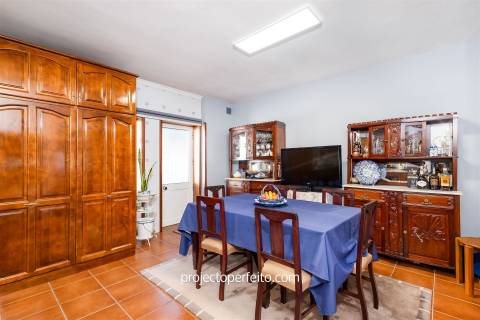 Moradia em Banda T3 Venda em Nogueira da Regedoura,Santa Maria da Feira