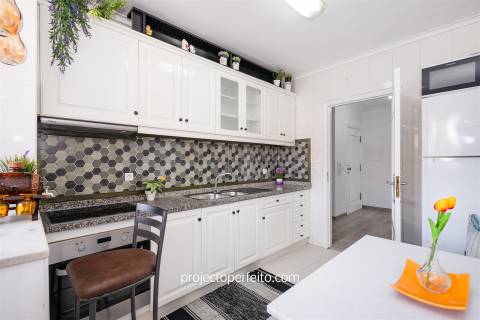 Apartamento T1+1 Venda em Mafamude e Vilar do Paraíso,Vila Nova de Gaia