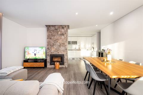 Apartamento T2 Venda em Santa Maria de Lamas,Santa Maria da Feira