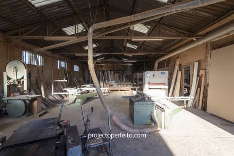 Armazém  Venda em Serzedo e Perosinho,Vila Nova de Gaia