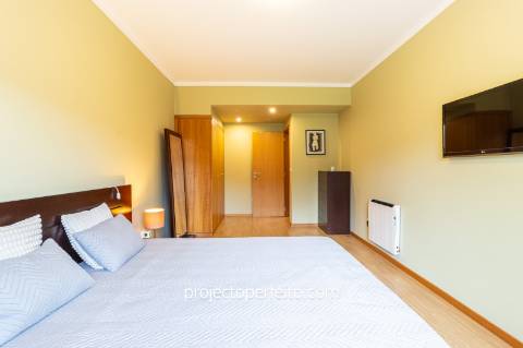 Apartamento T2+1 Triplex Venda em Canelas,Vila Nova de Gaia