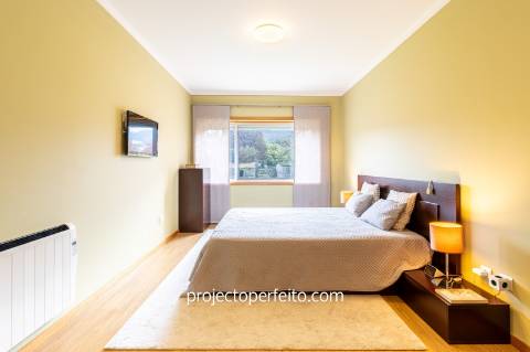 Apartamento T2+1 Triplex Venda em Canelas,Vila Nova de Gaia