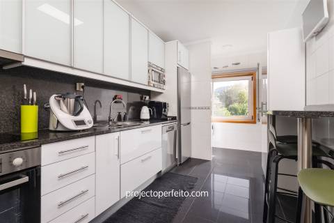 Apartamento T2+1 Triplex Venda em Canelas,Vila Nova de Gaia