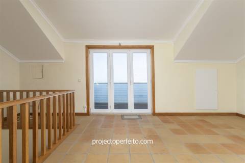 Moradia Geminada T3+1 Venda em São Félix da Marinha,Vila Nova de Gaia