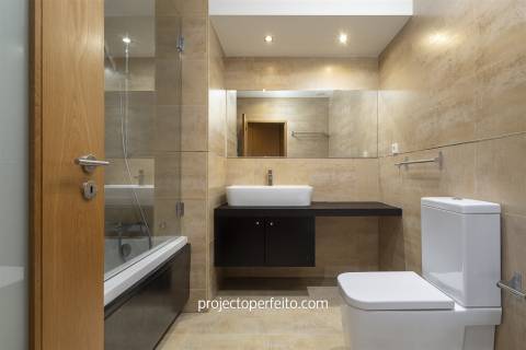 Moradia T3 em Condomínio Fechado com piscina