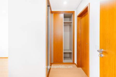 Apartamento T2 Arrendamento em Espinho,Espinho