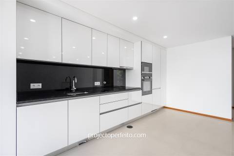 Apartamento T2 Arrendamento em Espinho,Espinho