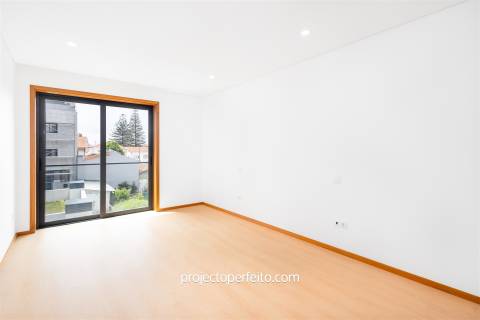 Apartamento T2 Arrendamento em Espinho,Espinho