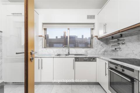 Apartamento T1 Arrendamento em São Félix da Marinha,Vila Nova de Gaia