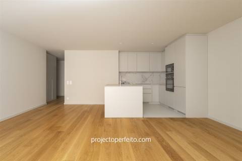 Apartamento T3 Venda em Santa Marinha e São Pedro da Afurada,Vila Nova de Gaia