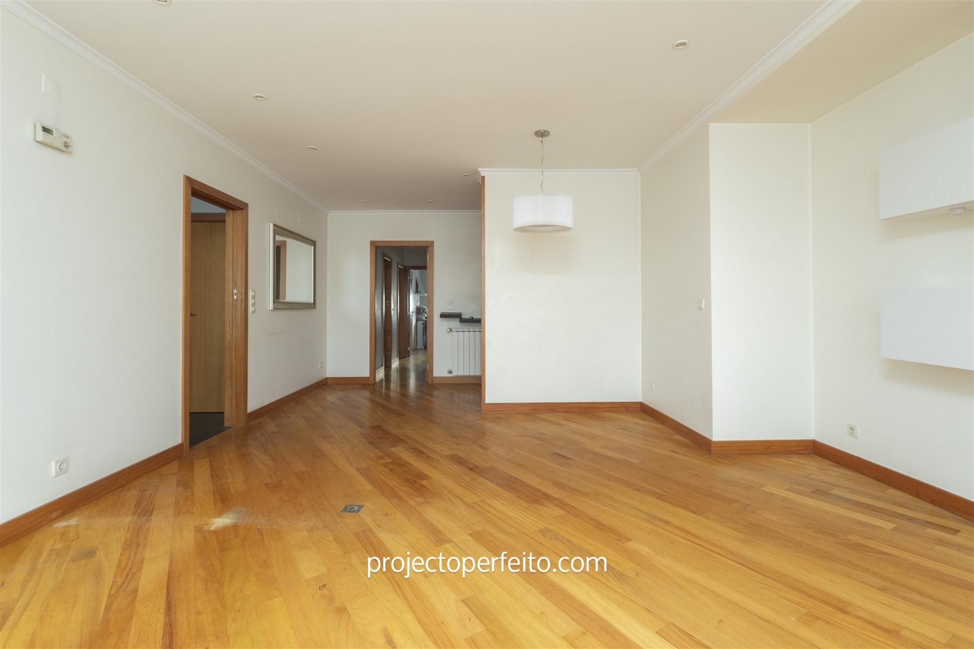 Apartamento T3 Venda em Espinho,Espinho