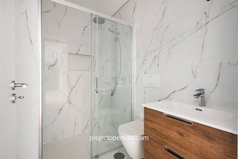 Penthouse T3 duplex com fantástico terraço com vista de mar direta