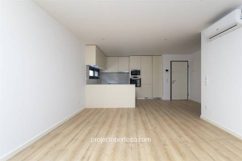 Apartamento T2 Venda em Sandim, Olival, Lever e Crestuma,Vila Nova de Gaia