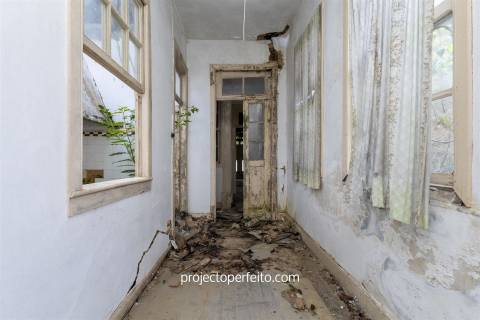 Moradia para Restaurar T4 Venda em Espinho,Espinho