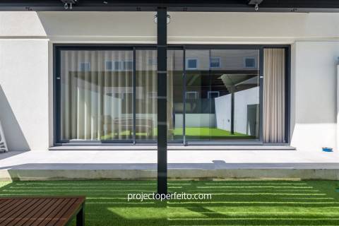 Moradia em Banda T3 Venda em Esmoriz,Ovar