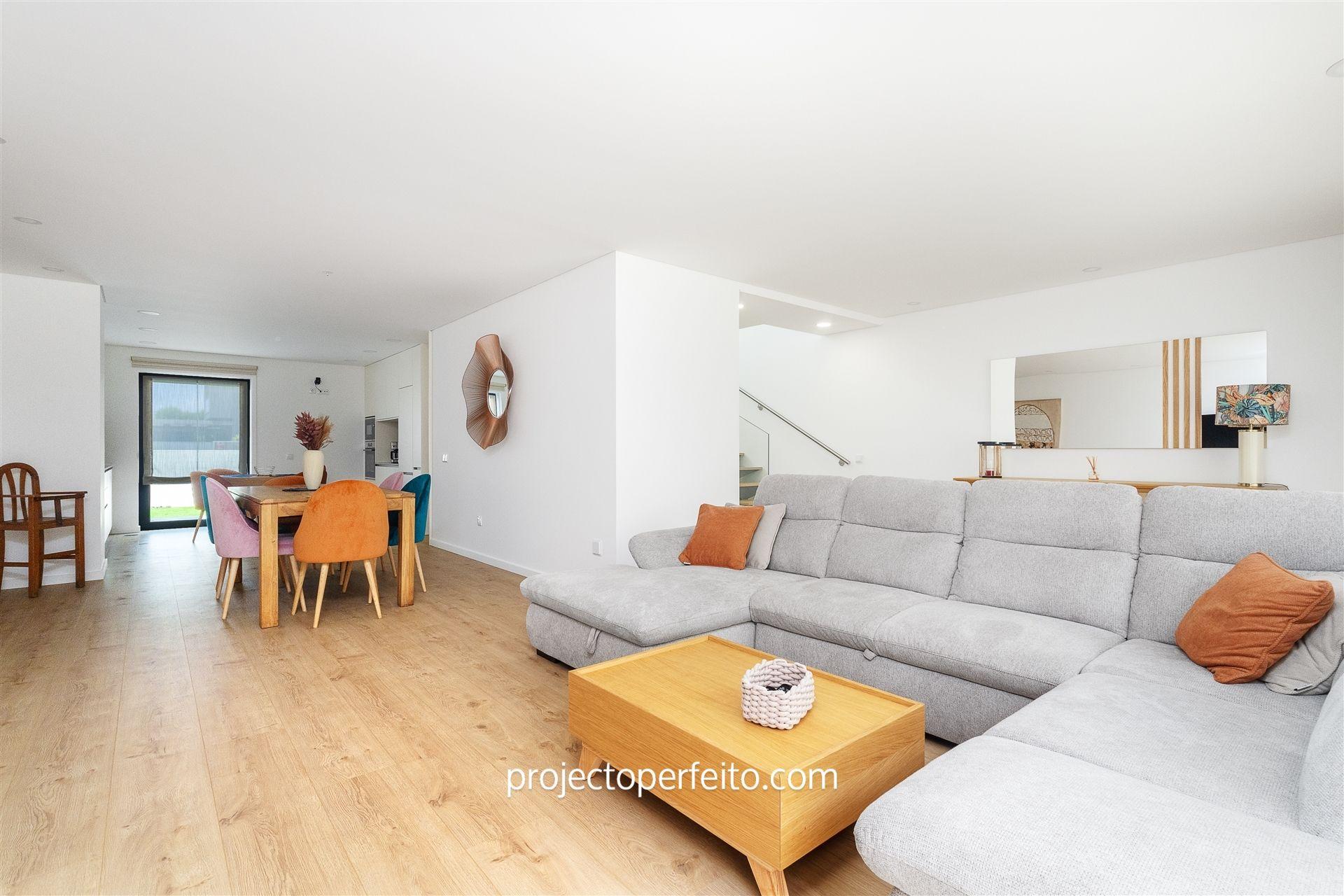 Moradia em Banda T3 Venda em Esmoriz,Ovar