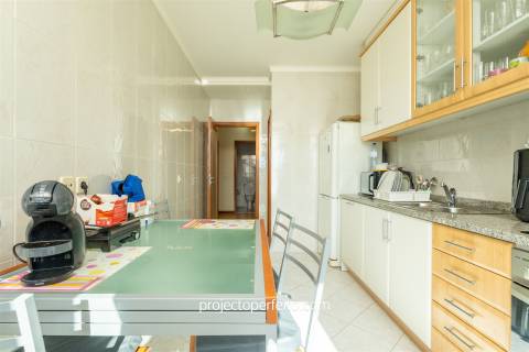 Apartamento T3 Venda em Nogueira da Regedoura,Santa Maria da Feira