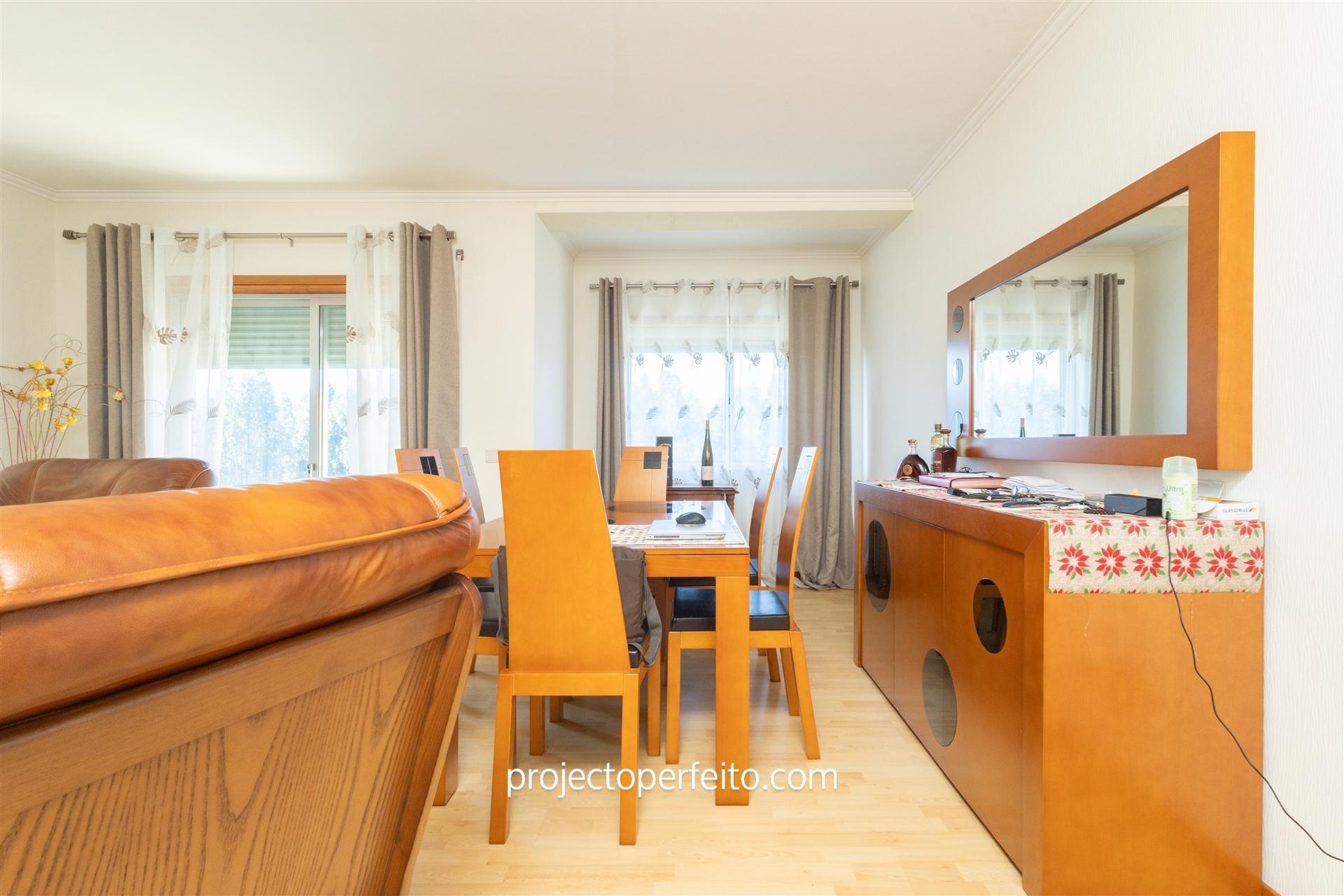 Apartamento T3 Venda em Nogueira da Regedoura,Santa Maria da Feira