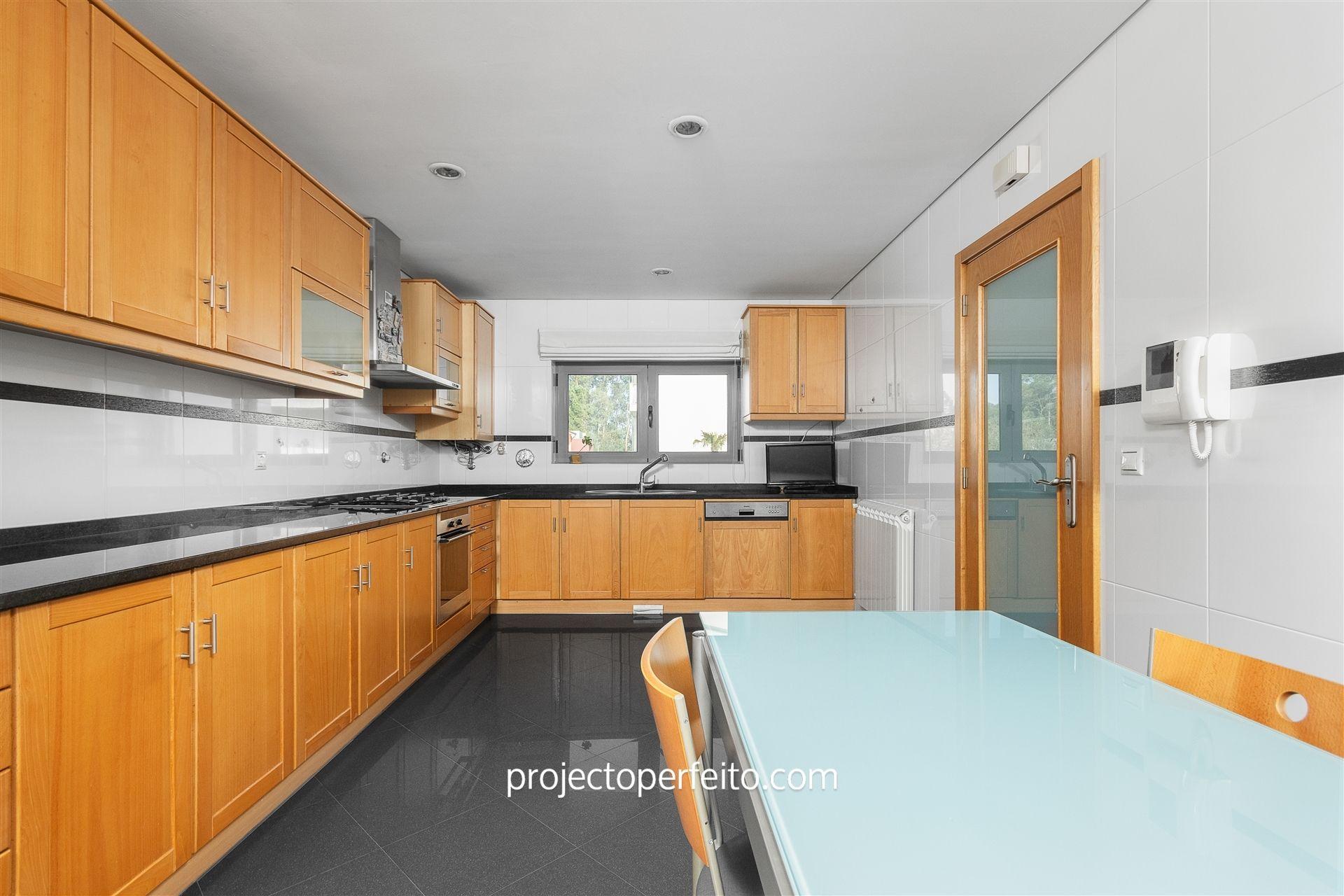 Moradia em Banda T4 Venda em Anta e Guetim,Espinho