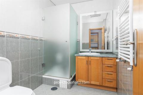 Moradia em Banda T4 Venda em Anta e Guetim,Espinho