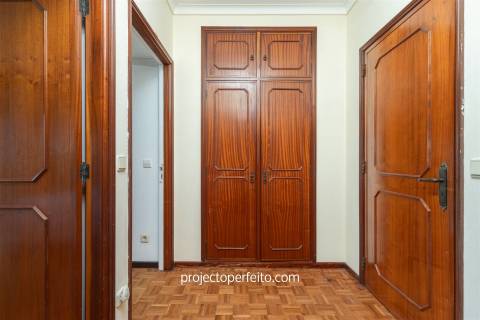 Apartamento T2+1 Venda em São Félix da Marinha,Vila Nova de Gaia