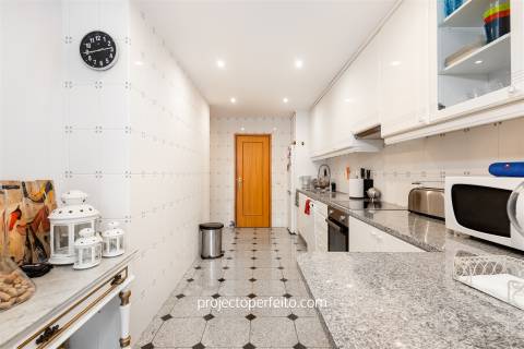 Apartamento T3 Arrendamento em São Félix da Marinha,Vila Nova de Gaia