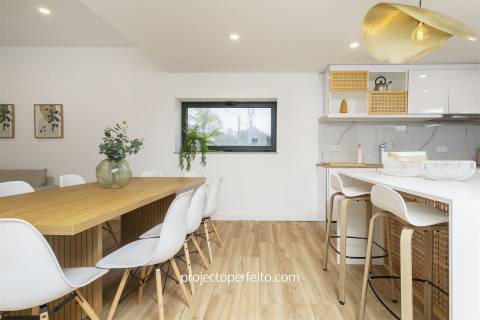 Moradia T4 Venda em Anta e Guetim,Espinho