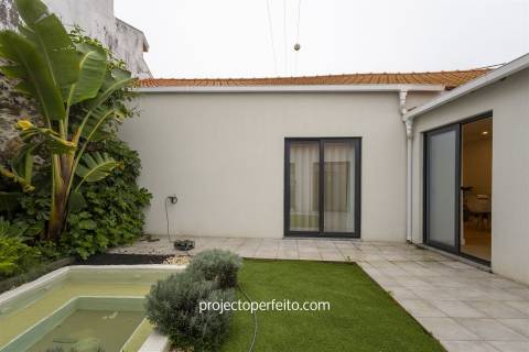 Moradia T4 Venda em Anta e Guetim,Espinho