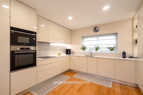 Moradia Geminada T3 Venda em Sandim, Olival, Lever e Crestuma,Vila Nova de Gaia